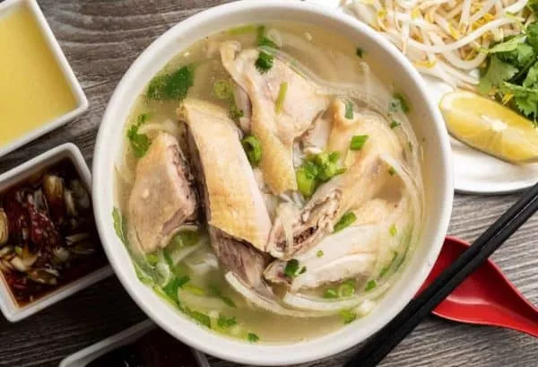 Chicken pho