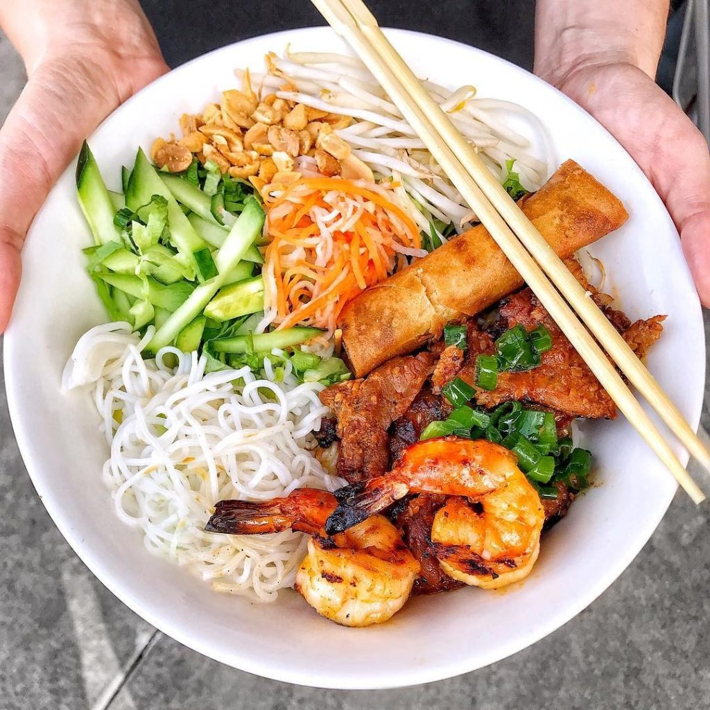 Grilled Shrimp Noodle Bowl